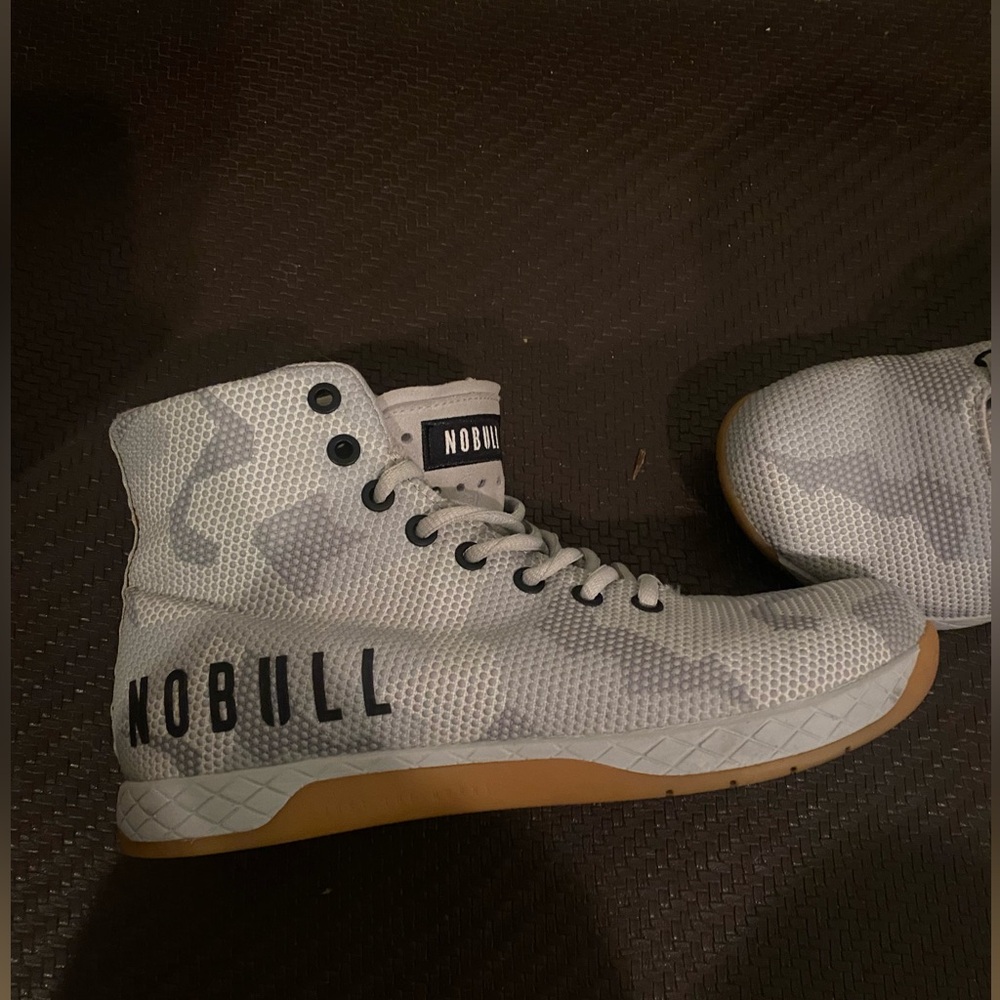 Nobull Camo High Top Trainer Men's 7 Women's 8.5 Light Grey Camo - Frostbite